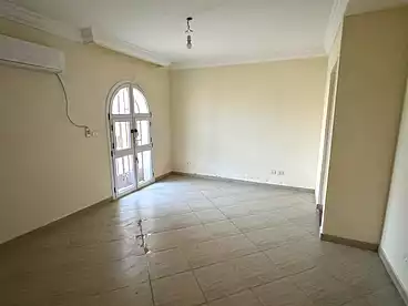 شقة بحديقة للبيع في مجموعة 97، الرحاب، 145 متر