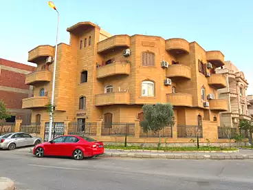 Private For sale in Abou Obaida Ibn El-Garah St., El Yasmeen 5, 235 sqm