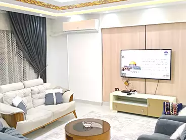عقارات للإيجار في شارع عباس العقاد، مدينة نصر، 200 متر