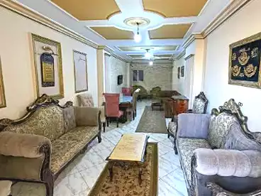 عقارات للإيجار في كامب شيزار، الاسكندرية، 165 متر