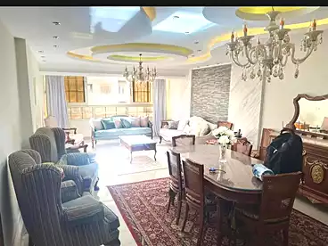 Apartments For sale in Mahmoud El-Isawy St., Miami, 155 sqm