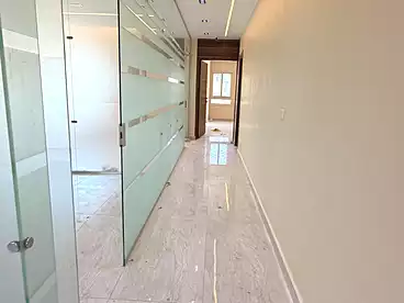 في دائري المعادي، المعادي، 2000 متر