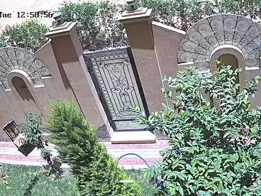 في حي 2000 قطعة، التوسعات الشمالية، 255 متر