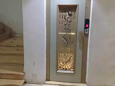 شقق للبيع في شارع المفتش، الحضرة، 100 متر