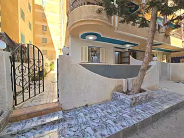 Chalets For sale in Shatee El Nakheel, Al Agamy, 150 sqm