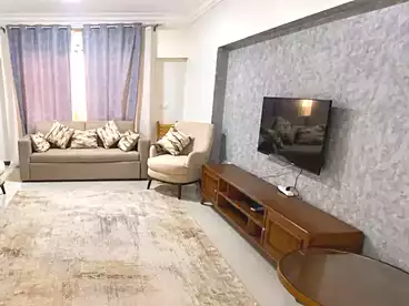 شقق مفروشة للإيجار في المنتزه، الاسكندرية، 170 متر
