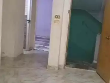 في شارع عثمان محرم، الطالبية، 90 متر