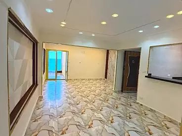 Apartments For sale in El-Gaish Rd St., Miami, 100 sqm