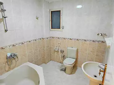 Apartments For sale in Mohammed Naguib St., Sidi Beshr Bahri, 130 sqm