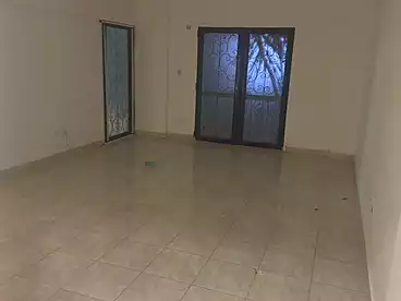 في شارع عمرو بن العاص، المرحله الثانيه، 90 متر