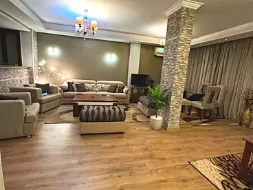 in Street 79, Second Neighborhood, 175 sqm
