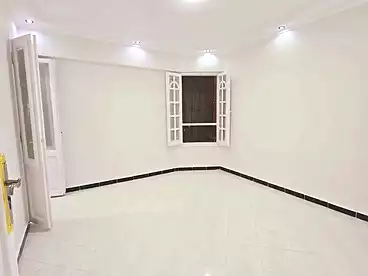 Apartments For sale in Shatee El Nakheel, Al Agamy, 160 sqm