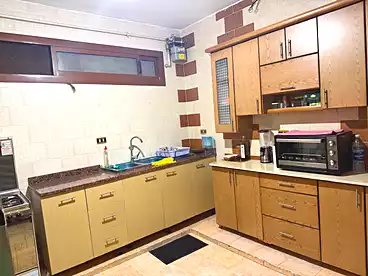 شقق للبيع في شارع محمد صبري ابو علم، النرجس عمارات، 250 متر