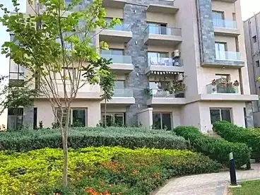Penthouse For sale in Galleria Moon Valley Compound - Arabia, Compounds in New Cairo, 235 sqm