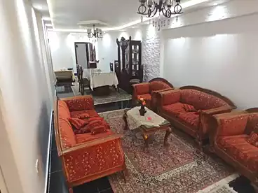 شقق للبيع في شارع كفر العجمي، البيطاش، 125 متر