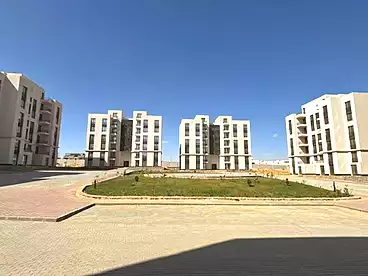 في اسيا - كمبوند ايكو ويست، كمبوند ايكو ويست - نيو سيتي، 63 متر