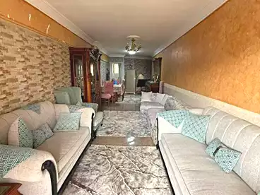 عقارات للبيع في محرم بك، الاسكندرية، 145 متر