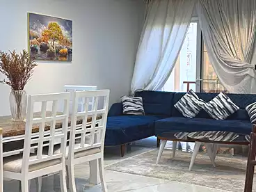 في شارع طلعت مصطفي، المرحله الخامسه، 90 متر