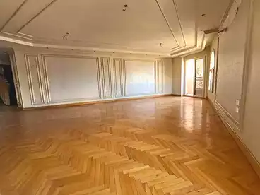 Apartments For rent in Mohammed Fawzi Moaz St., Smouha, 245 sqm