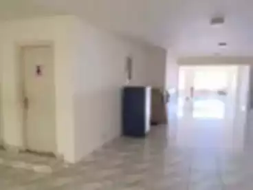 مقر إداري للإيجار في طريق الجيش، كامب شيزار، 300 متر