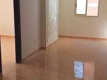 شقق للبيع في شارع نعمه الله، المندرة بحري، 125 متر