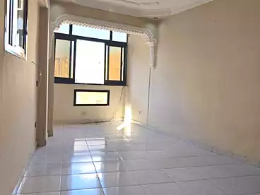 شقق للإيجار في ميامي، الاسكندرية، 85 متر