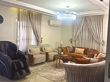 For sale in Morabaa El Wozaraa, Sheraton, 300 sqm