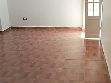 Apartments For rent in Zakareya Ghoneim St, Camp Cesar, 175 sqm