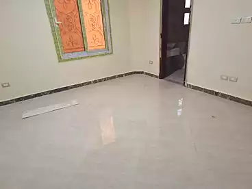 Apartments For rent in Neighborhood 1st, West Somid, 400 sqm