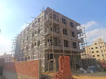 في الحي الرابع، بيت الوطن، 215 متر
