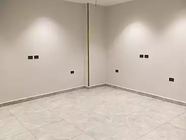 Apartments For rent in Nile Corniche St., Hadayek Helwan, 250 sqm