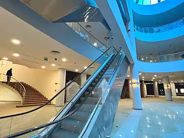 في الحي السادس عشر، الشيخ زايد، 78 متر