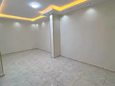 شقق للبيع في اللبيني، فيصل، 200 متر