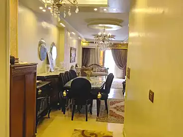 Apartments For sale in Gamal Abdel Nasser St., Victoria, 145 sqm