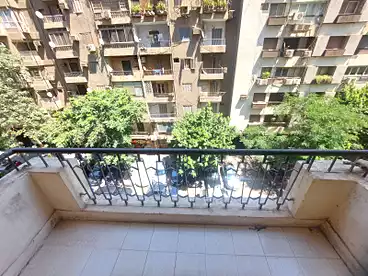 عقارات للإيجار في شارع أحمد عرابي، المهندسين، 140 متر