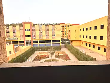 Co-working space For sale in Ahmed Zewail Rd, Hadayek October, 126 sqm