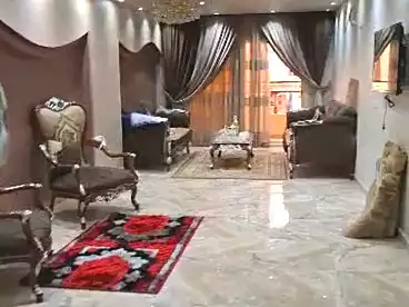 عقارات للإيجار في حلمية الزيتون، الزيتون، 165 متر