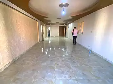 شقق للبيع في شارع جمال عبد الناصر، ميامي، 175 متر