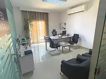 مكاتب للإيجار في شارع كارفور الرئيسي، زهراء المعادي، 450 متر