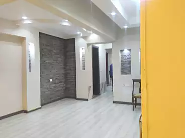 مكاتب للإيجار في شارع سيد زكريا، شيراتون، 165 متر