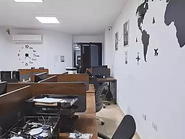 إداري للإيجار في ريحانة بلازا - مرشدي جروب، كمبوند بالمعادي، 110 متر