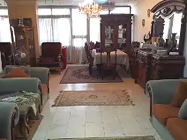 شقق للبيع في شارع نبيل الوقاد، أرض الجولف، 250 متر