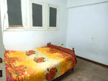 عقارات للإيجار في شارع العشرين، فيصل، 300 متر