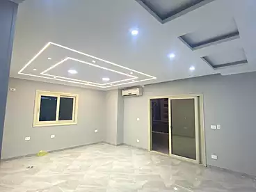 Administrative For rent in El Merag El Elwy, Zahraa El Maadi, 350 sqm