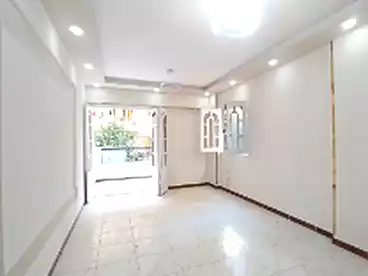 Apartments For sale in Shatee El Nakheel, Al Agamy, 100 sqm