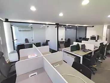 Offices For rent in Rayhanah Plaza - Morshedy Group, Compounds in Maadi, 100 sqm