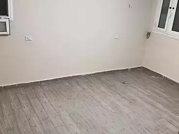 عقارات للإيجار في شارع متحف المطريه، النعام، 90 متر