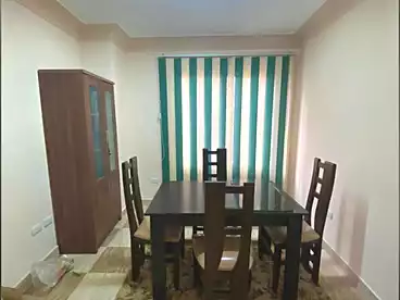 عقارات للإيجار في محرم بك، الاسكندرية، 130 متر