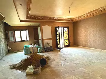 Apartments For sale in Kaeb Ebn Malek St., El Narges 6, 180 sqm