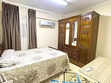 شقق مفروشة للإيجار في كامب شيزار، الاسكندرية، 100 متر